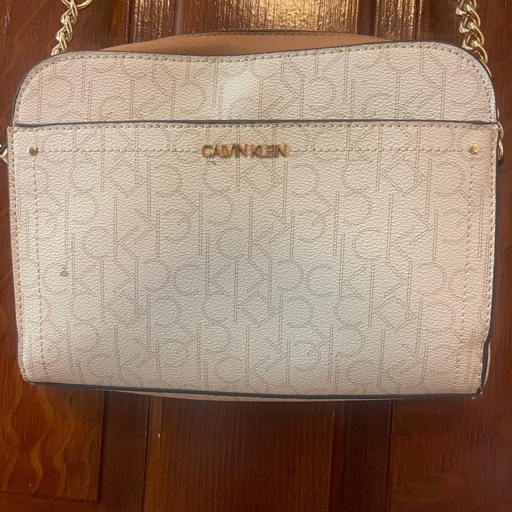 Calvin Klein Crossbody Bag